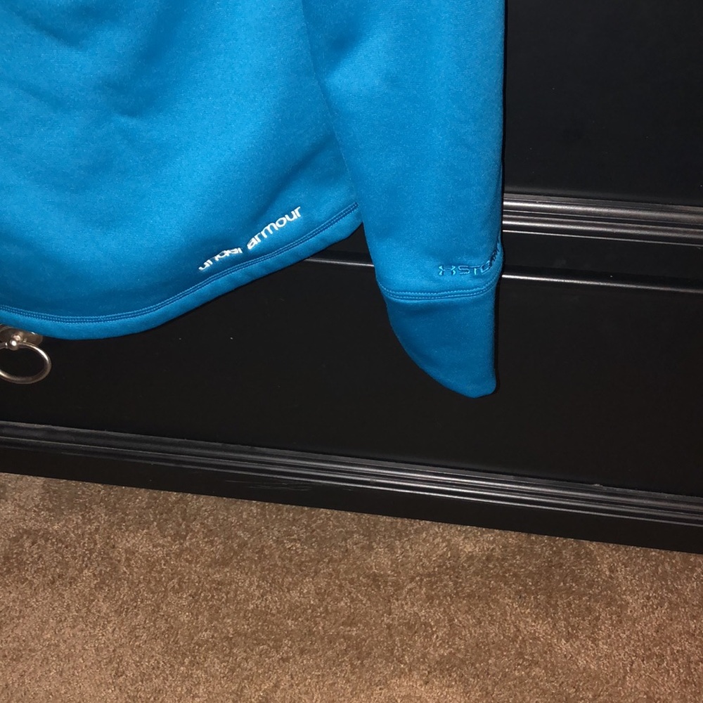 Women’s Under Armour sweatshirt size XS - Picture 3 of 3